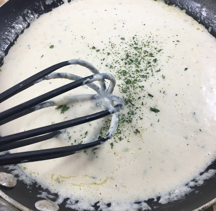 paleo butter garlic cream sauce