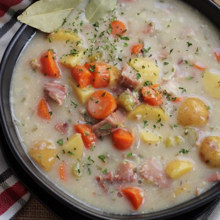 Slow Cooker Ham and Potato Soup