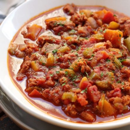 Chorizo and Butternut Squash Chili: A Hearty and Healthy Dinner!