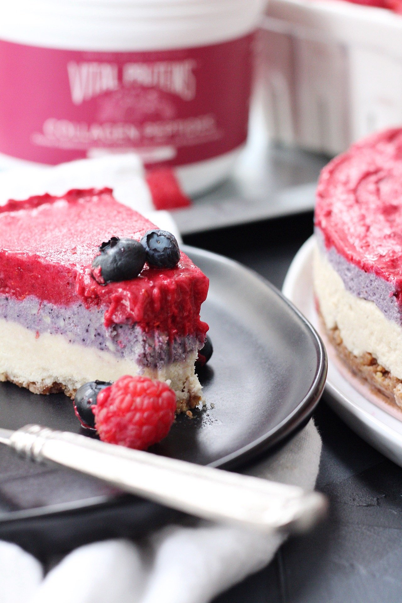 berry cheesecake