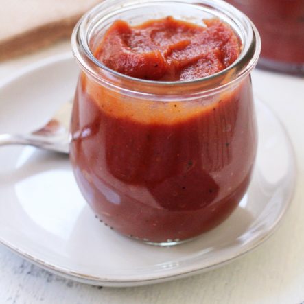 Whole30 BBQ Sauce: Paleo, Vegan, Sugar-Free Recipe!