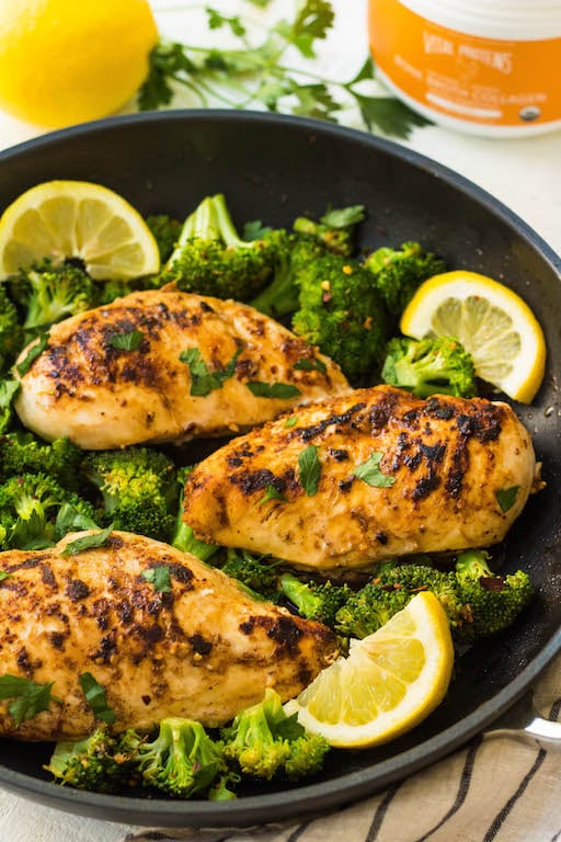 This Whole30 lemon chicken skillet with broccoli is my favorite quick 30 minute meal. Skillets are perfect for easy one pan meals that don't take all night and have easy clean up. The lemon in this Whole30 and Paleo recipe makes it light and refreshing and just adds a ton of flavor. #whole30chicken #whole30skillet #whole30onepanmeal