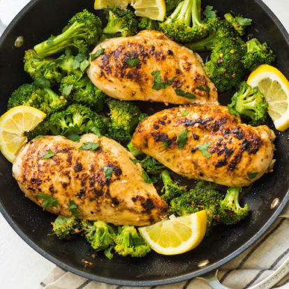 Whole30 Lemon Chicken Skillet with Broccoli (Paleo, Low Carb) - Whole ...