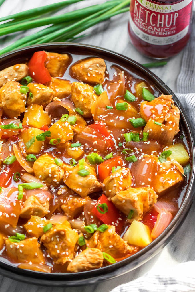 Whole30 instant pot sweet and sour chicken is so easy and so quick to make. It's completely Paleo, sugar free, gluten free, and made in less 30 minutes. The simplicity of this recipe makes it perfect for a weeknight meal that's family friendly, or for Whole30 meal prep. #whole30instantpot #instantpotsweetandsour #sweetandsourchicken #whole30chicken #paleoinstantpot