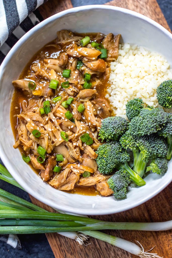 This Whole30 instant pot teriyaki chicken is pressure cooked in a flavorful sauce with only a few simple ingredients for a quick weeknight meal! It’s paleo, gluten free, and can be on the table in under 30 minutes. With only a 10 minute cook time, this is the perfect set and forget it meal to make for you and your family or can also be meal prepped for the week! #whole30instantpotrecipes #whole30teriyakichicken #paleoinstantpotrecipes #paleoteriyakichicken