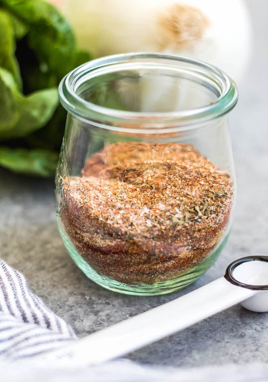 This homemade taco seasoning is an easy DIY way to keep a healthy, sugar-free taco spice mix on hand and ready when you need it. It's Whole30, paleo, low carb and gluten-free, which means anyone you're having taco night with will enjoy! This taco seasoning recipe is mild and family friendly, with the ability to spice it up if you want! Keep this in your pantry for a quick way to add flavor to ground beef, as a dry rub on grilled meat, in fajitas, casseroles and more! #homemadetacoseasoning #whole30tacoseasoning #whole30taco #ketotaco #tacorecipes #tacomeat