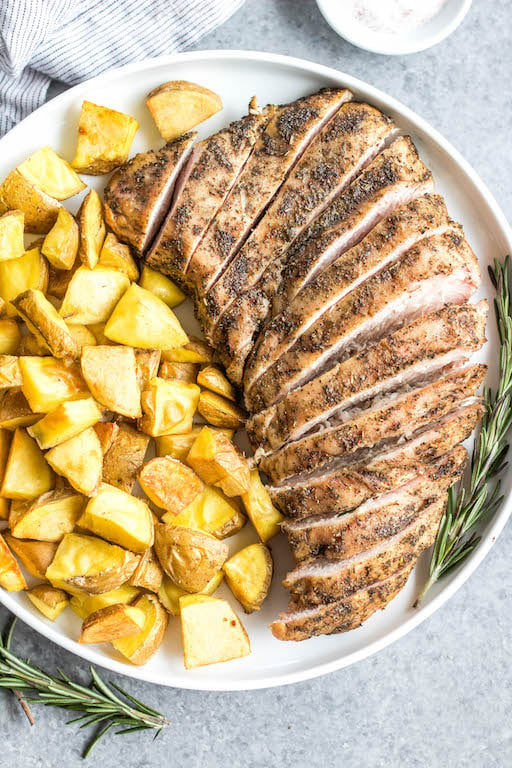 This healthy smoked boneless turkey breast recipe is so easy, needs only a few ingredients, and is a great lean protein that's also Whole30, paleo, gluten-free and low carb/keto. It's perfect for a family friendly weeknight dinner or great for meal prepping. Pair it with a few vegetable sides or use it in a salad, you can't go wrong with this smoker turkey recipe! #whole30turkey #lowcarbturkey #smokedturkey #smokerrecipes #thanksgiving #healthyturkeyrecipes #keto