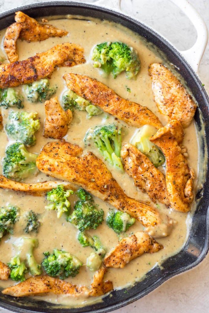 cajun-chicken-alfredo-broccoli-skillet