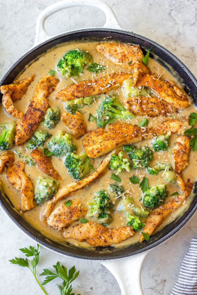 cajun-chicken-alfredo-broccoli-skillet