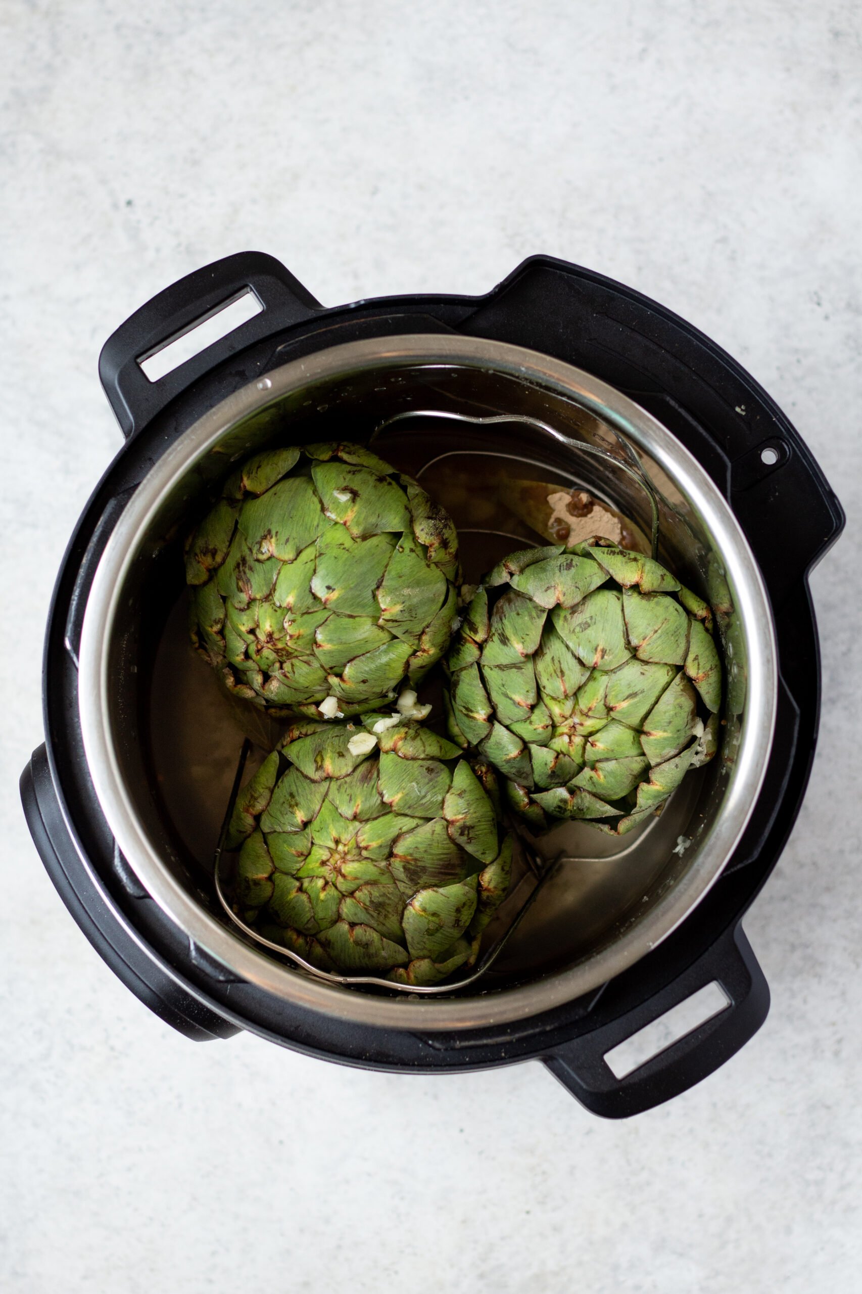 instant-pot-artichokes