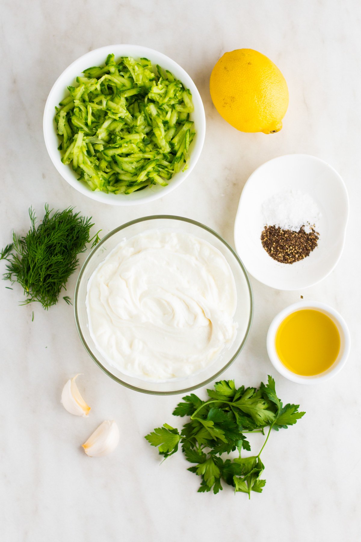 easy-homemade-tzatziki-sauce-ingredients